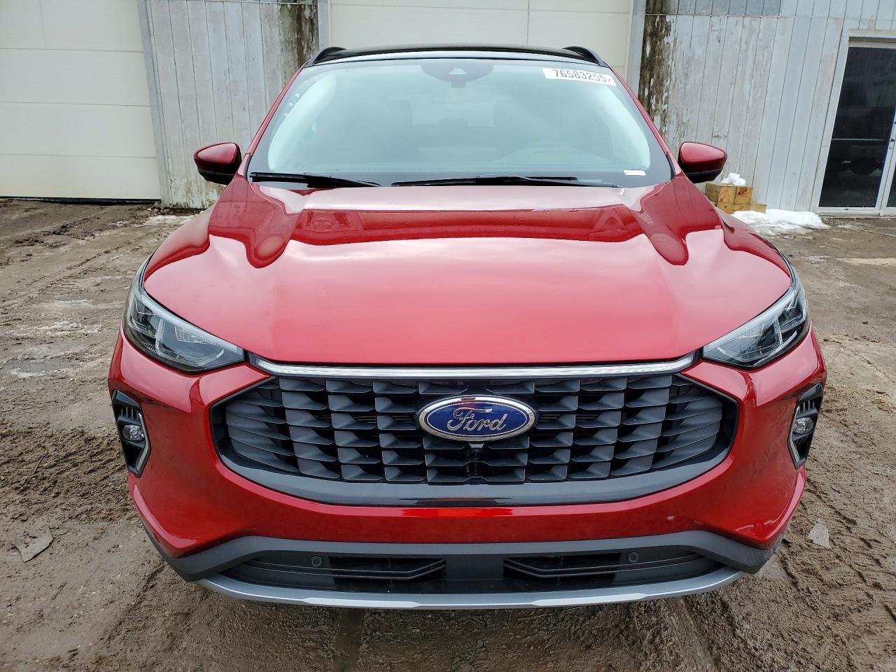 2023 Ford Escape Platinum - zdjęcie 5