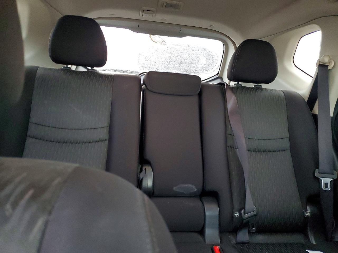 2017 Nissan Rogue S - zdjęcie 10