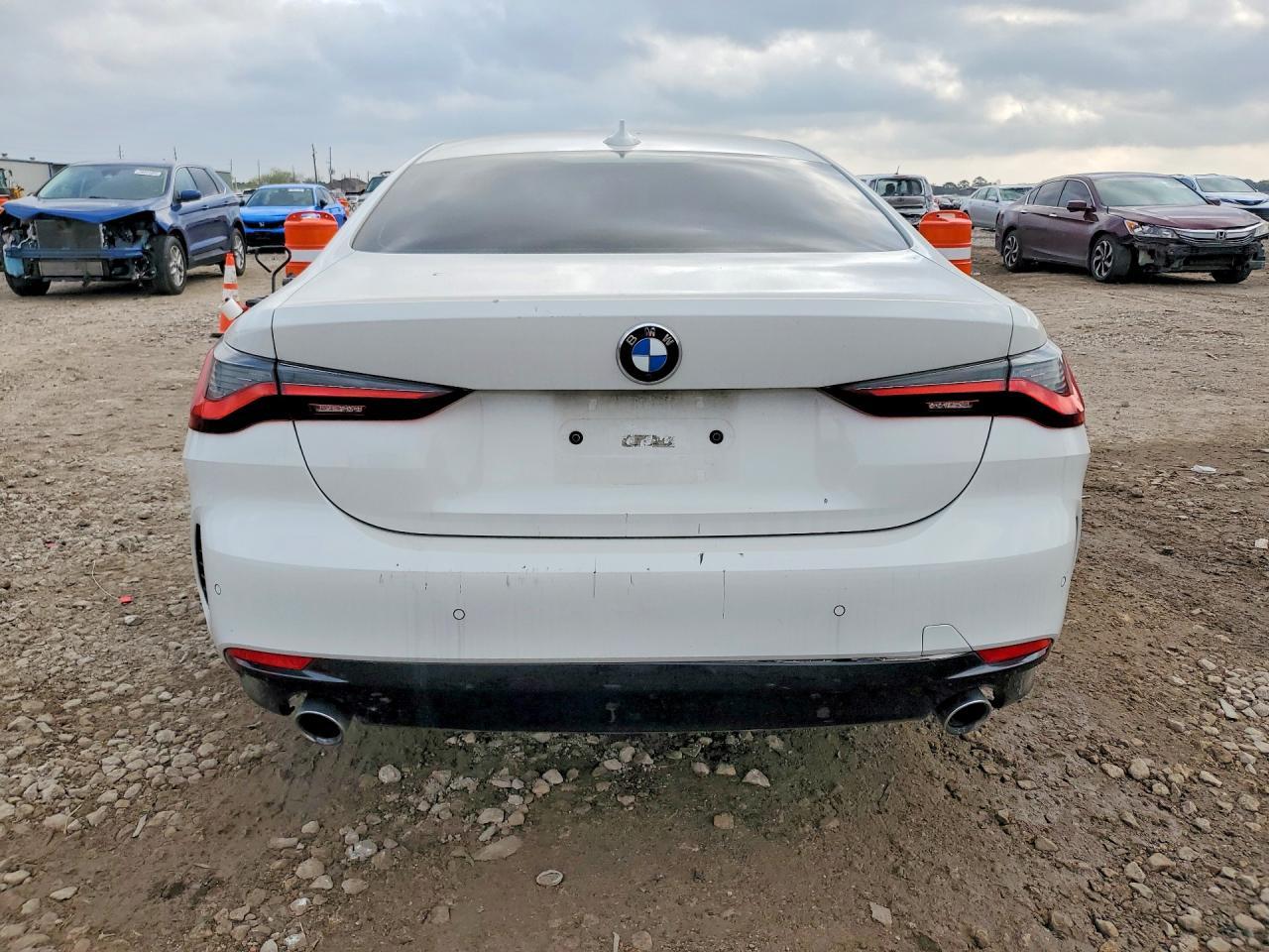 2021 BMW 430I - zdjęcie 6