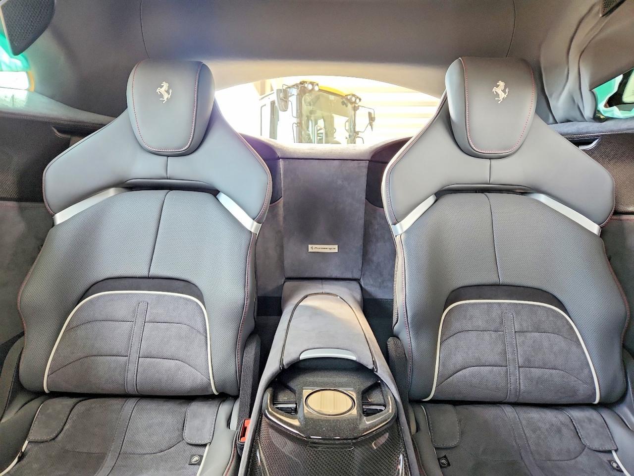 2025 Ferrari Purosangue - zdjęcie 10