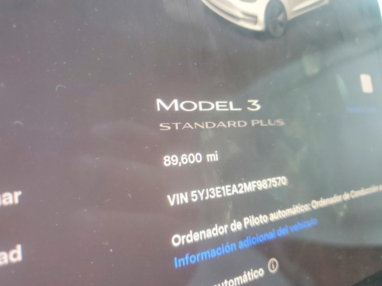 2021 Tesla Model 3 - zdjęcie 9