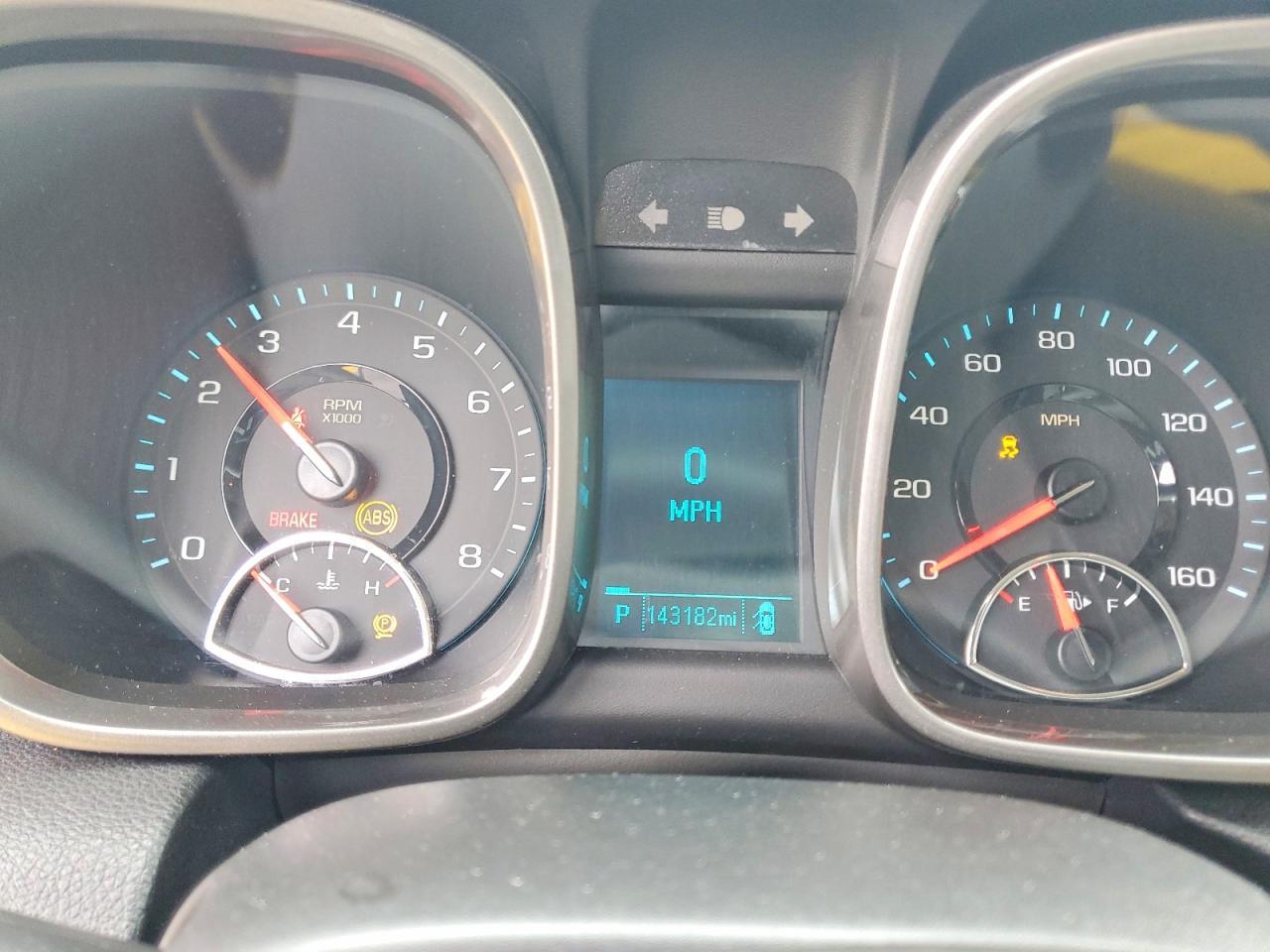 2013 Chev Malibu Ls - zdjęcie 9