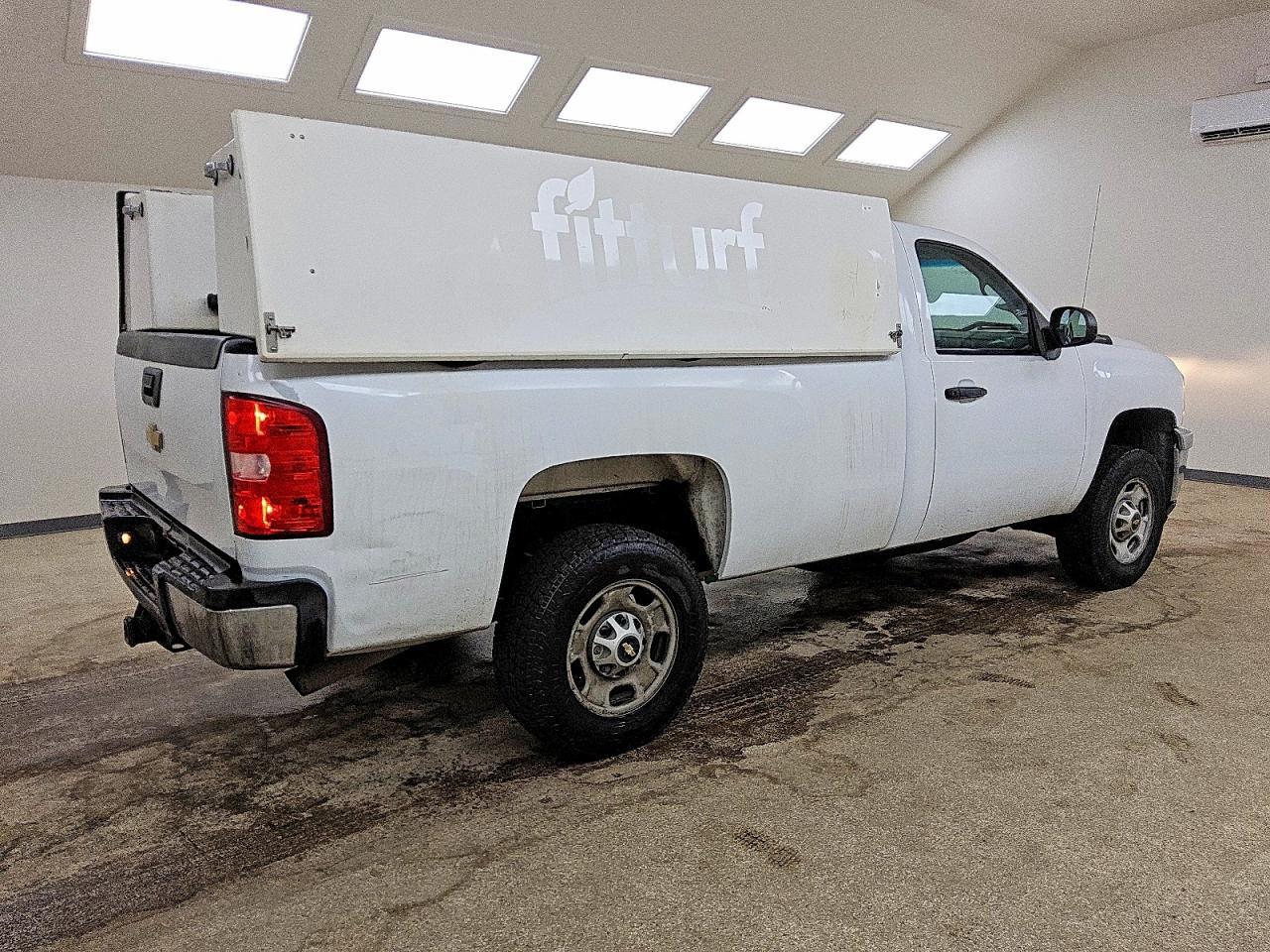 2013 Chevrolet Silverado C2500 Heavy Duty - zdjęcie 3