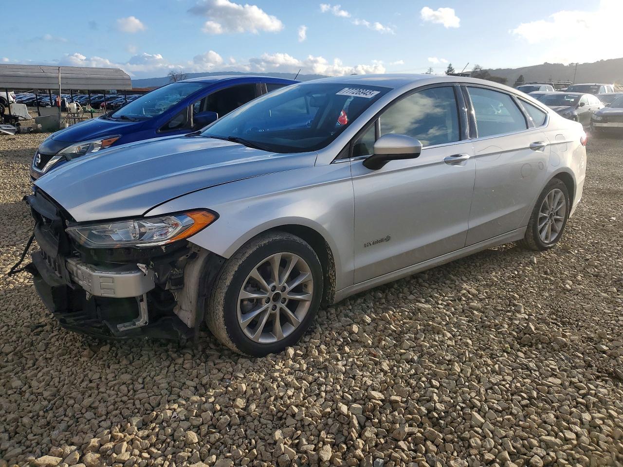 2017 Ford Fusion Se Hybrid - zdjęcie główne