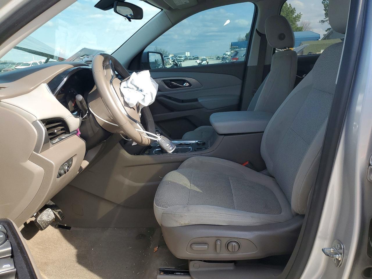 2018 Chevrolet Traverse Lt - zdjęcie 7