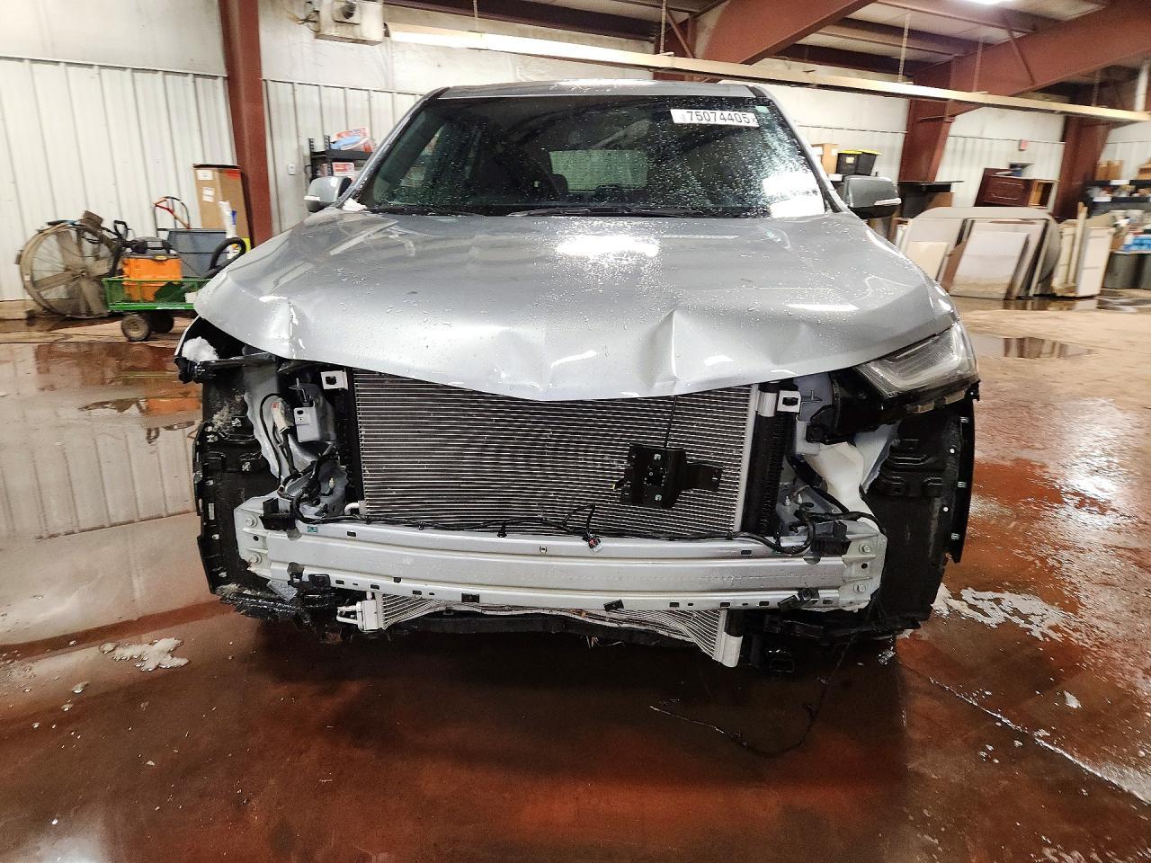 2023 Chevrolet Traverse Lt - zdjęcie 5