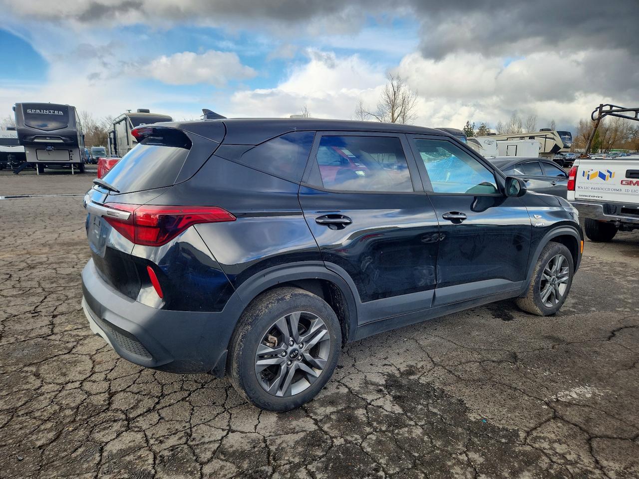 2021 Kia Seltos Lx - zdjęcie 3
