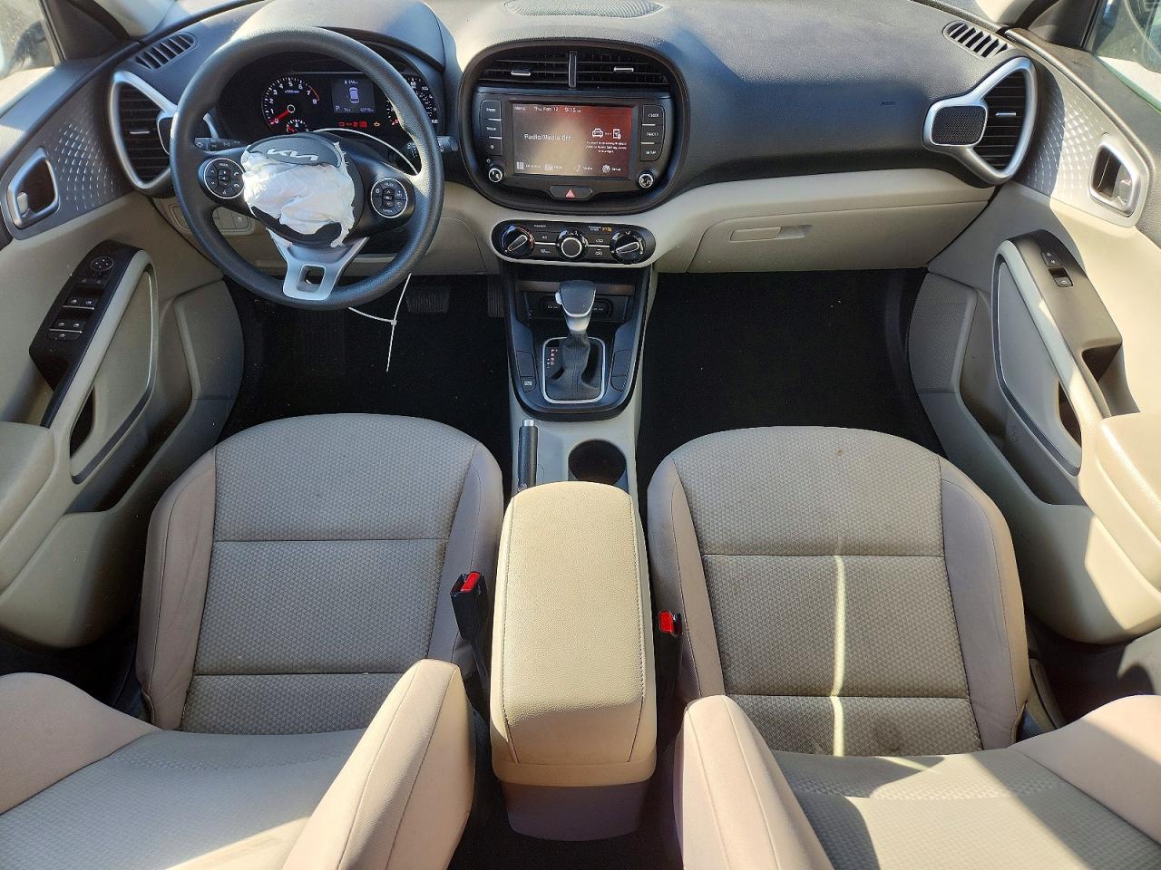 2022 Kia Soul Lx - zdjęcie 8