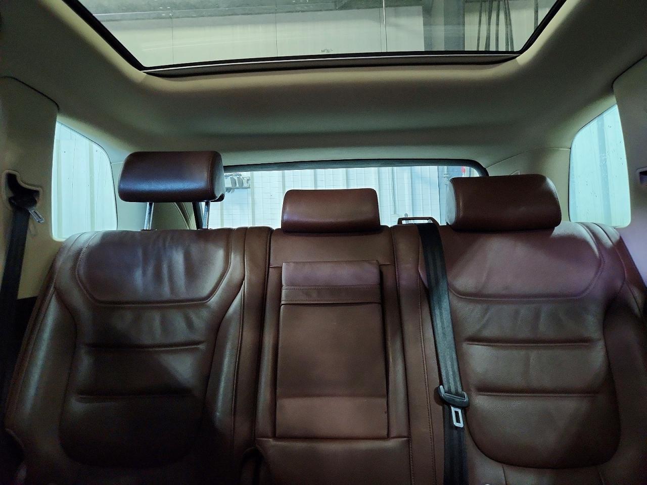 2014 Volkswagen Touareg V6 - zdjęcie 10