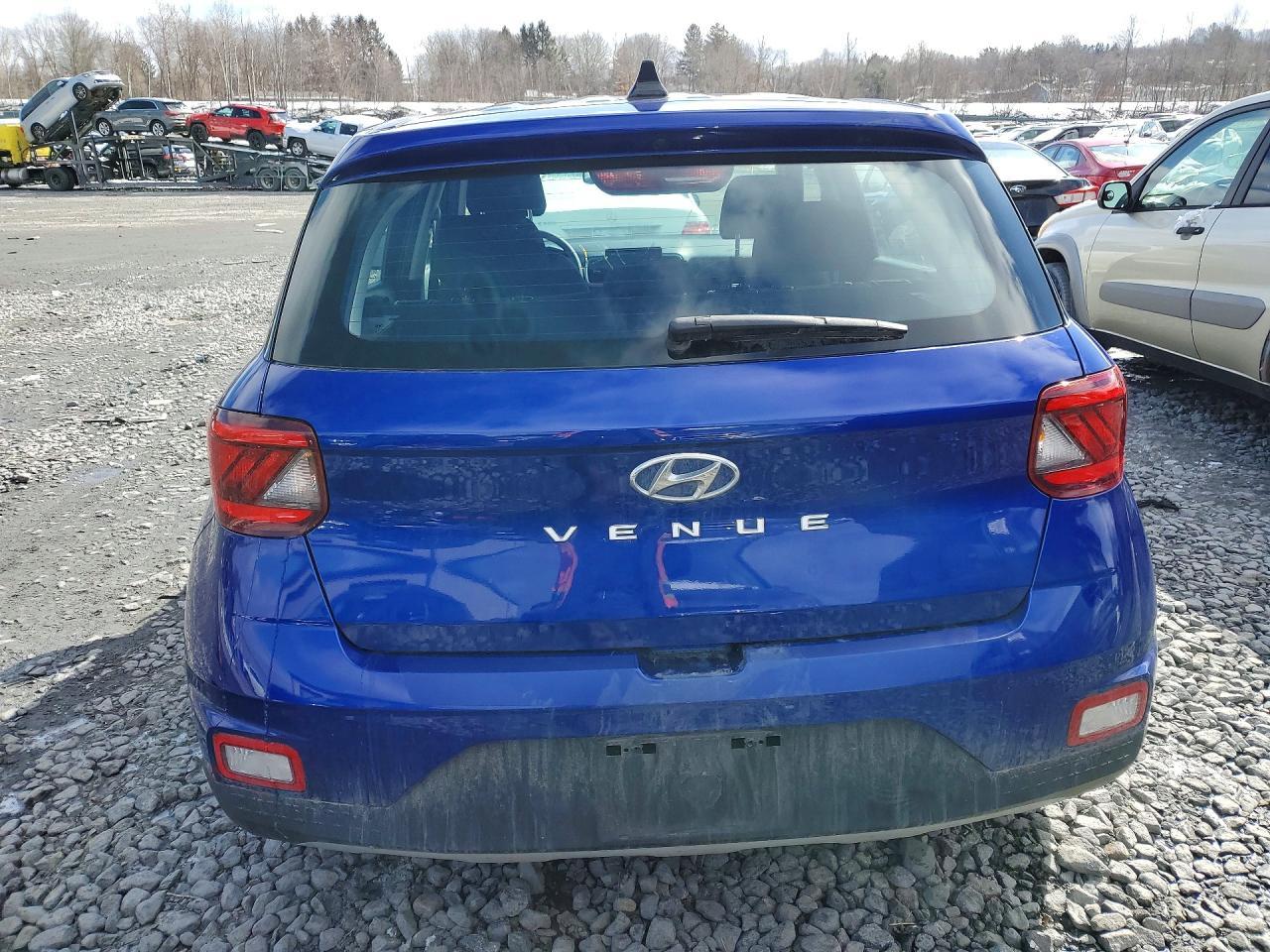 2021 Hyundai Venue Se - zdjęcie 6