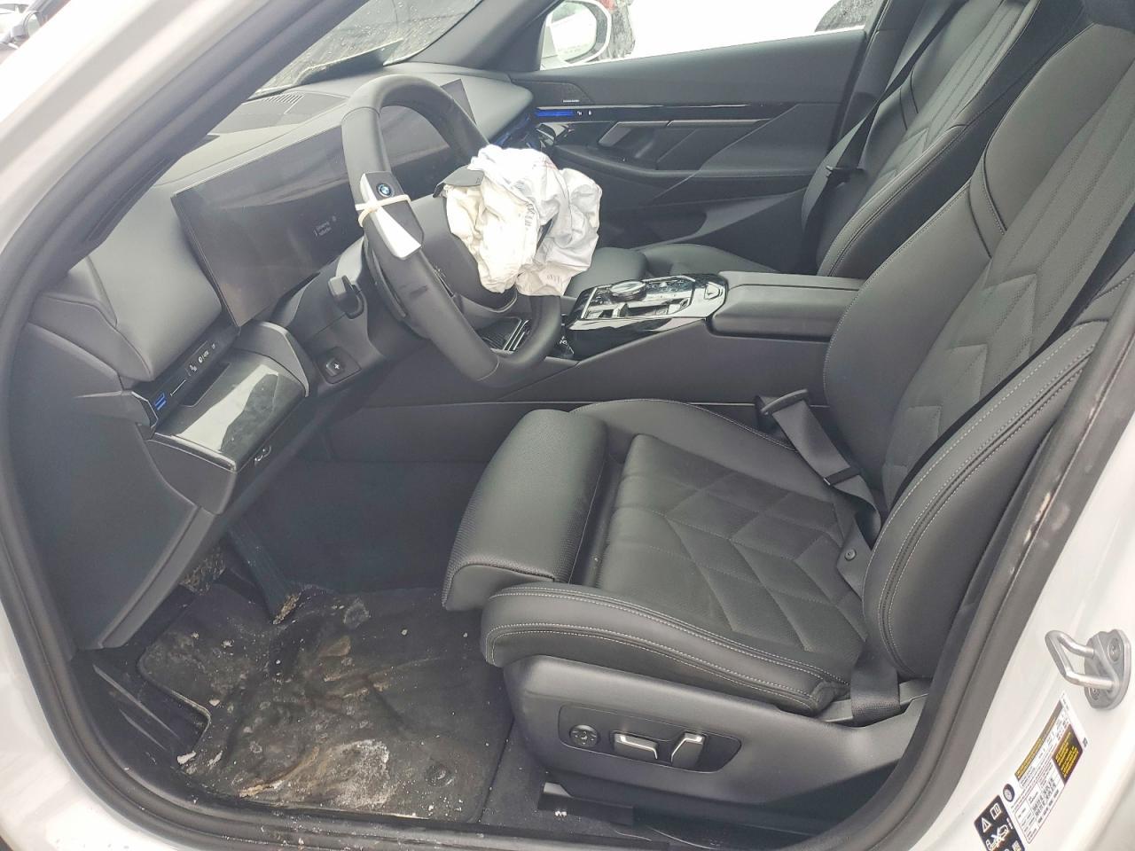 2025 BMW 530 Xi - zdjęcie 7