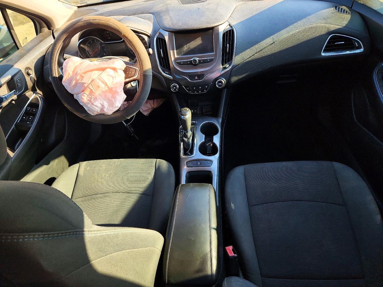 2017 Chevrolet Cruze Lt - zdjęcie 8