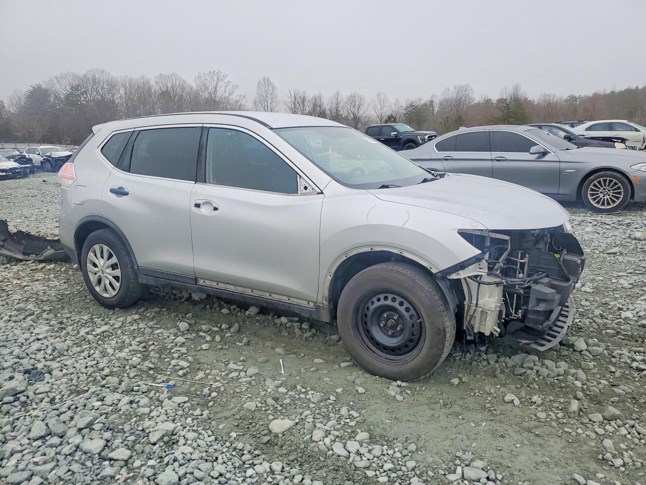 2016 Nissan Rogue S - zdjęcie 4