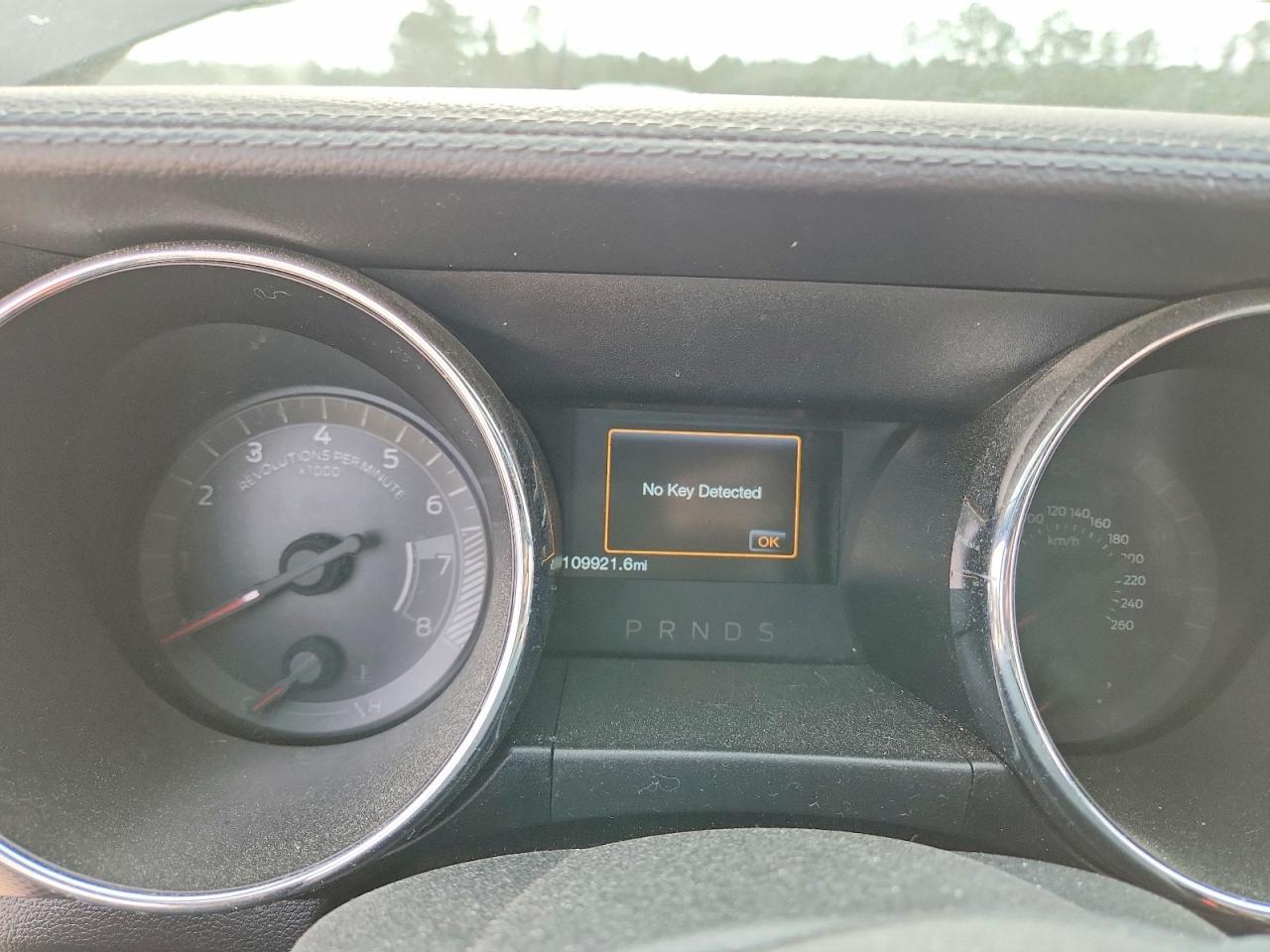 2016 Ford Mustang - zdjęcie 9