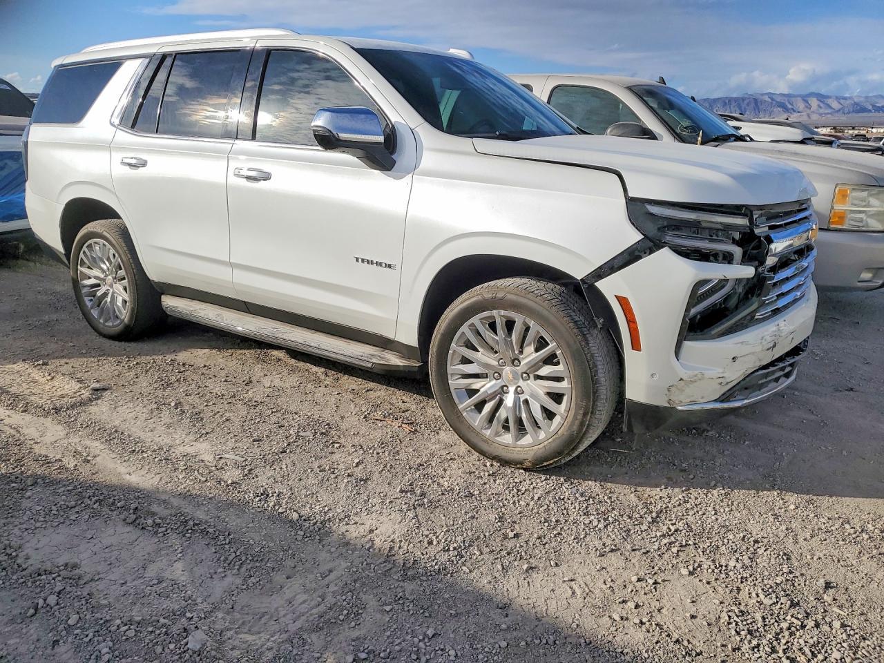 2025 Chevrolet Tahoe K1500 Premier - zdjęcie 4