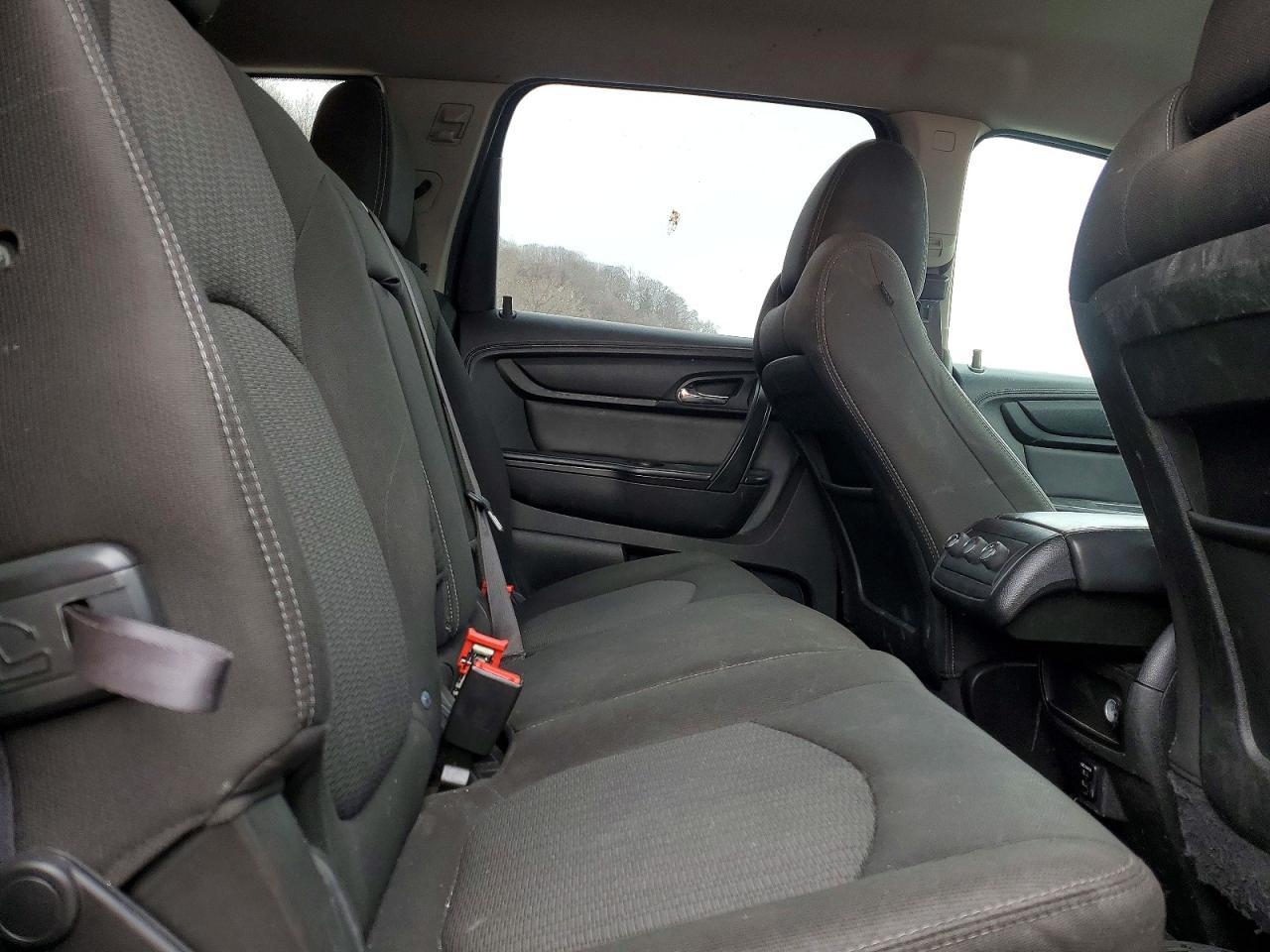 2015 Chevrolet Traverse Lt - zdjęcie 11