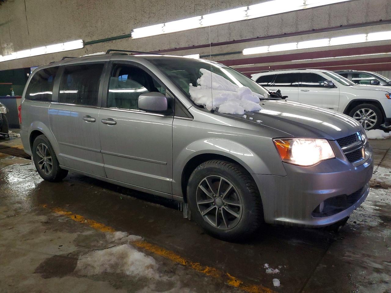 2017 Dodge Grand Caravan Sxt - zdjęcie 4