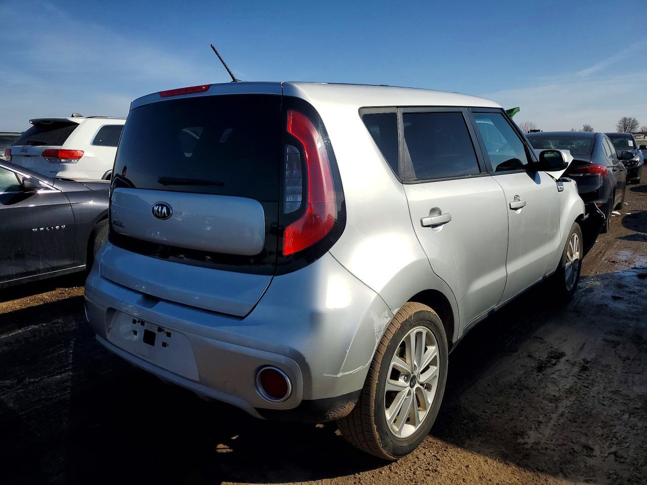 2019 Kia Soul + - zdjęcie 3