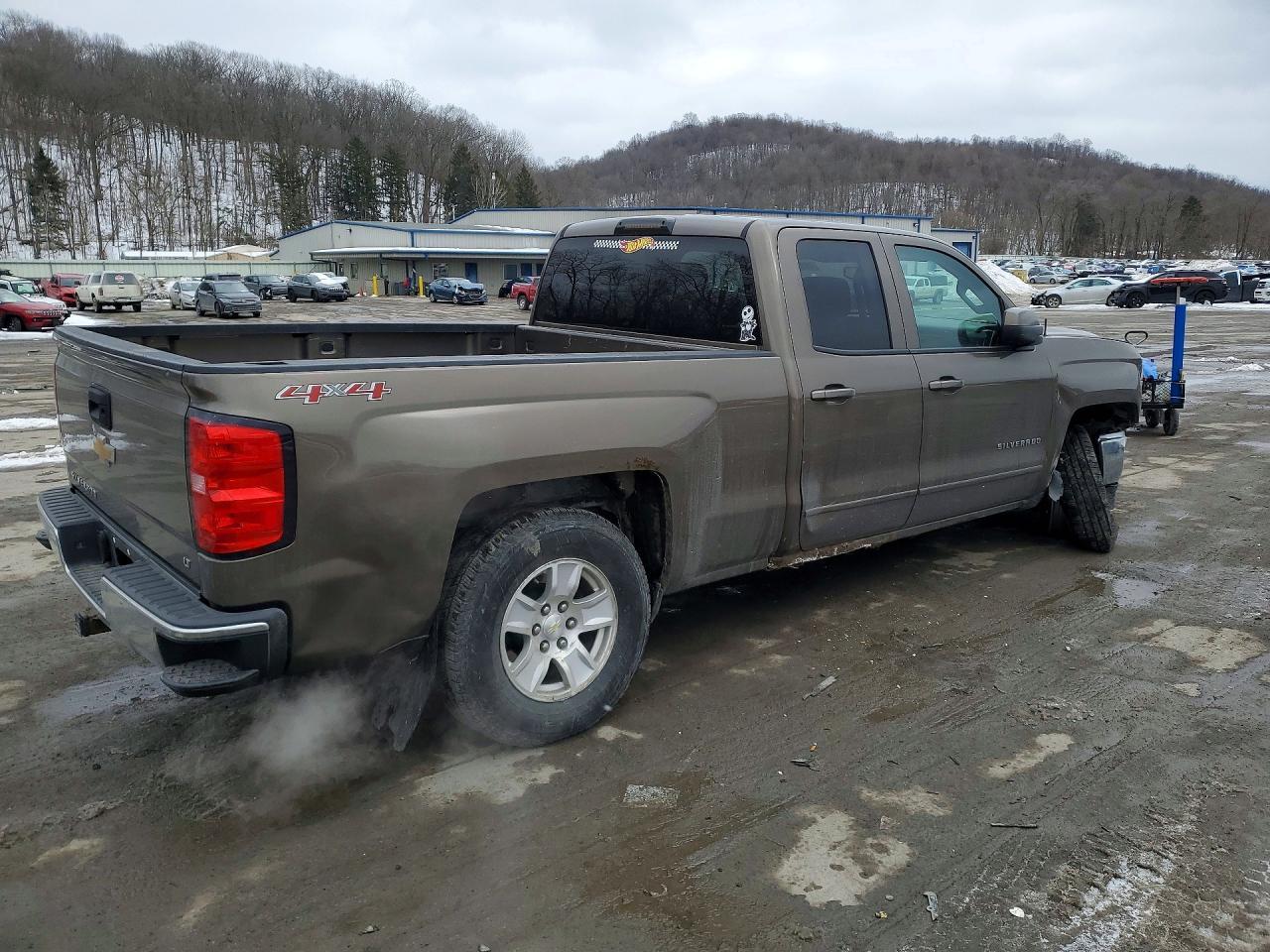 2015 Chevrolet Silverado K1500 Lt - zdjęcie 3