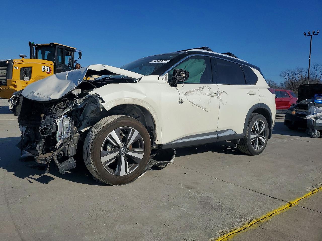 2021 Nissan Rogue Platinum - zdjęcie główne