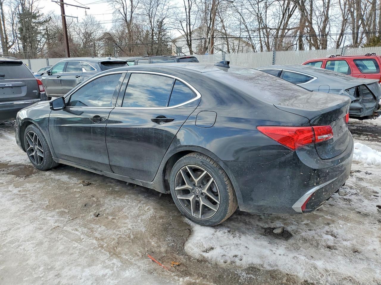 2019 Acura Tlx - zdjęcie 2