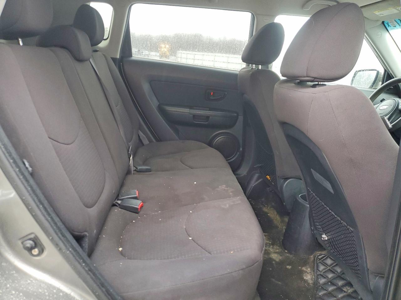 2013 Kia Soul Base - zdjęcie 11