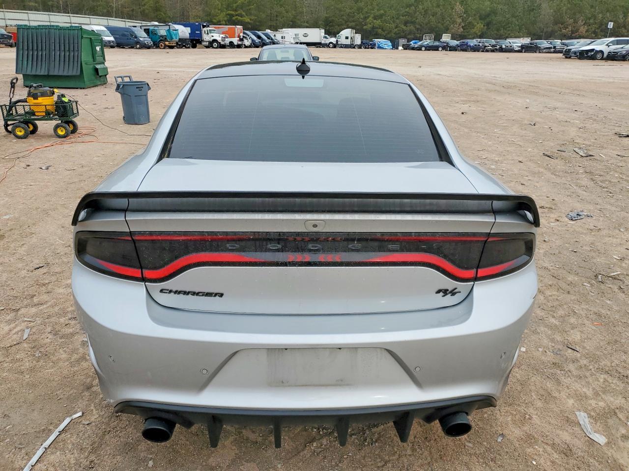 2020 Dodge Charger R - zdjęcie 6