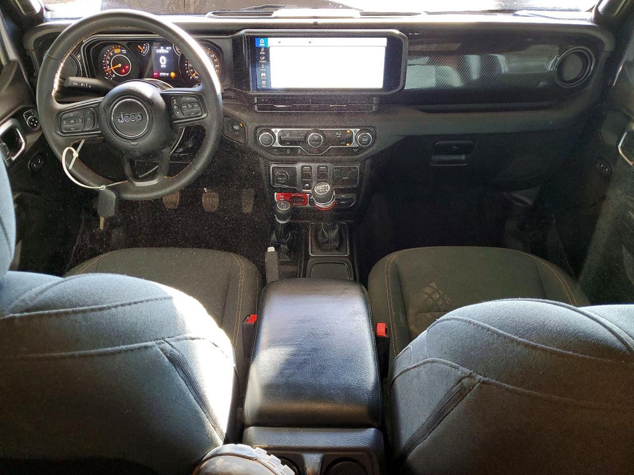 2024 Jeep Wrangler - zdjęcie 8