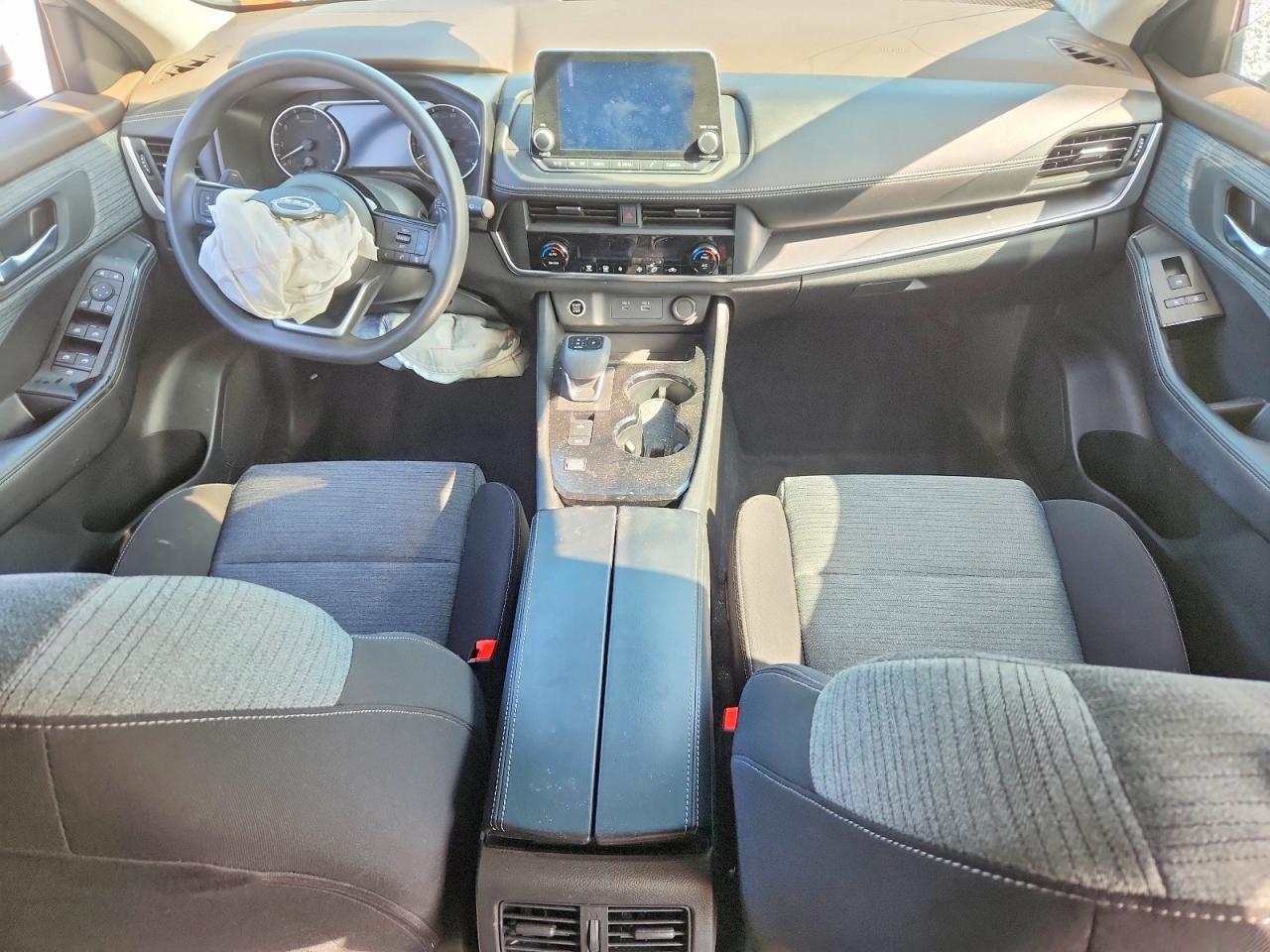 2023 Nissan Rogue Sv - zdjęcie 8