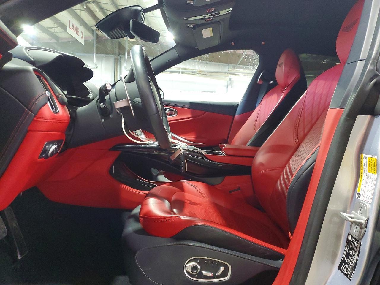 2023 Aston Martin Dbx - zdjęcie 7