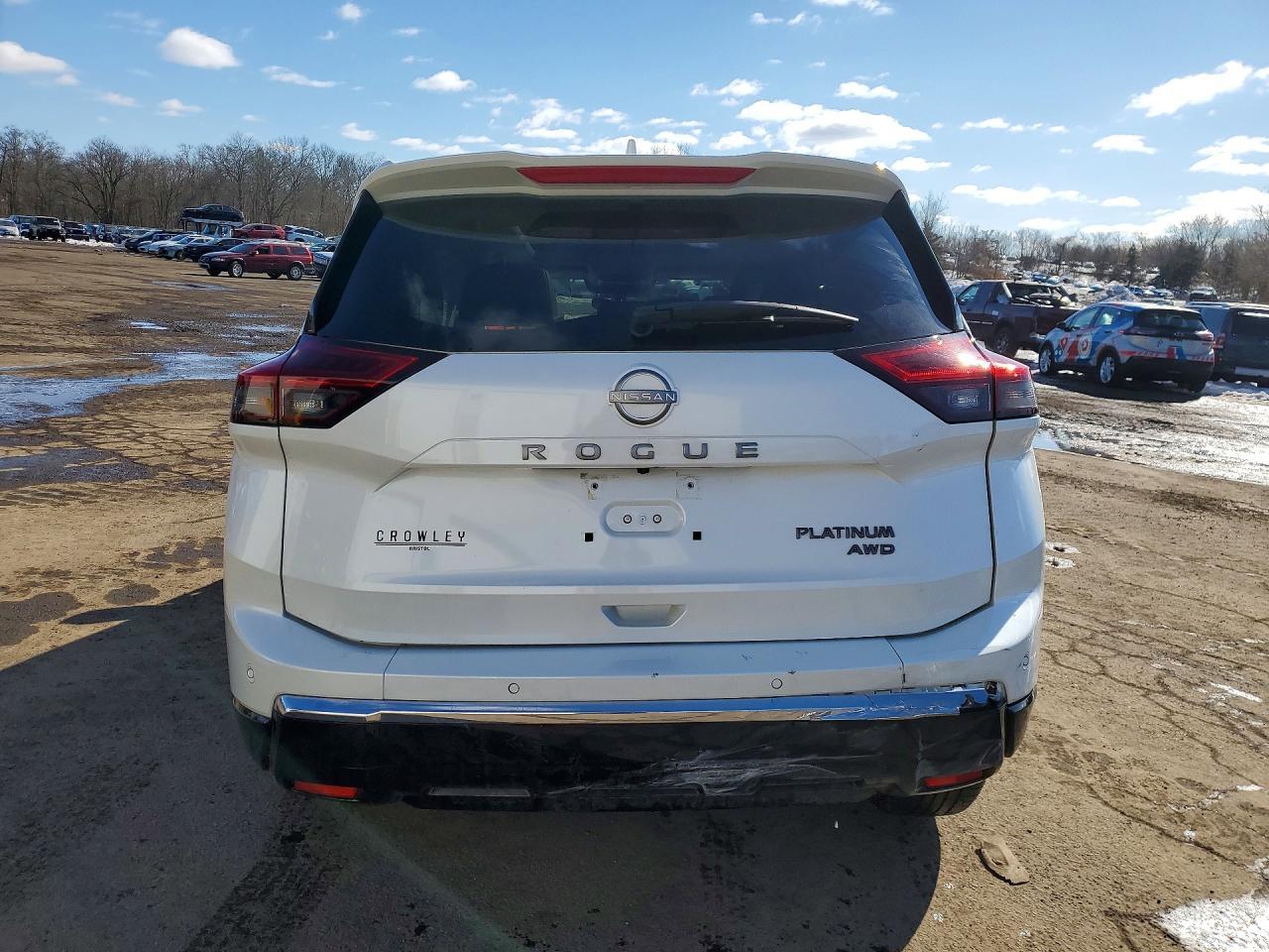 2026 Nissan Rogue Platinum - zdjęcie 6