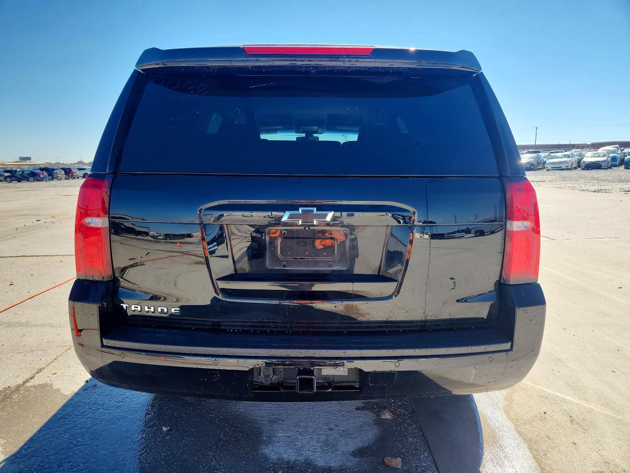 2020 Chevrolet Tahoe C1500 Ls - zdjęcie 6