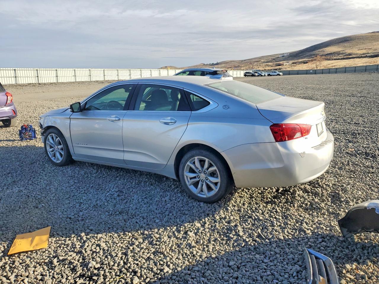 2016 Chevrolet Impala Lt - zdjęcie 2