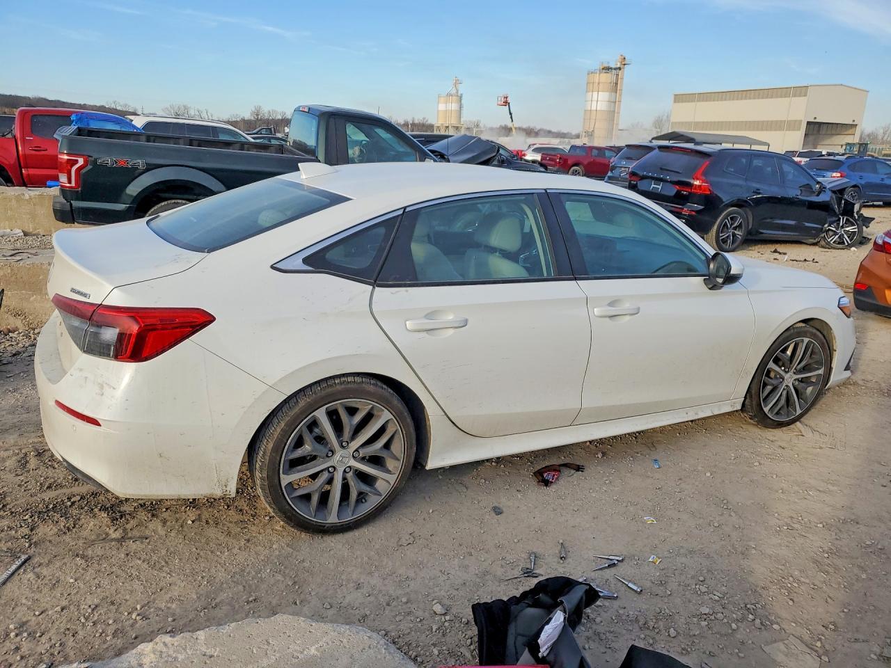 2024 Honda Civic Touring - zdjęcie 3