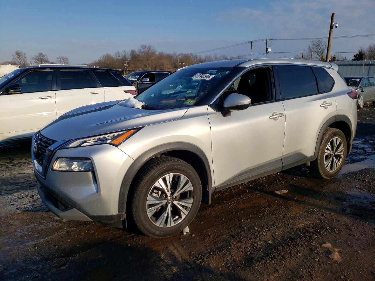 2021 Nissan Rogue Sv - zdjęcie główne