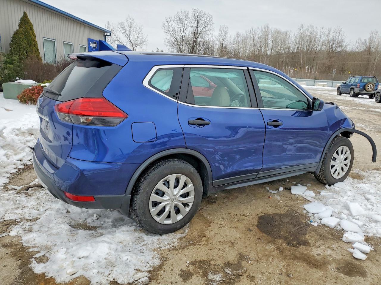2017 Nissan Rogue S - zdjęcie 3