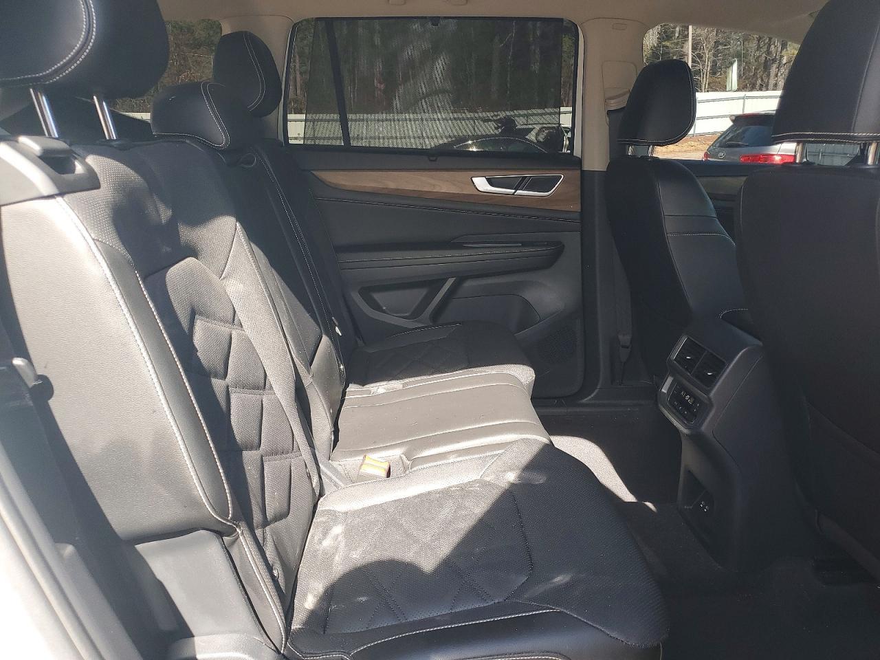 2024 Volkswagen Atlas Se - zdjęcie 11