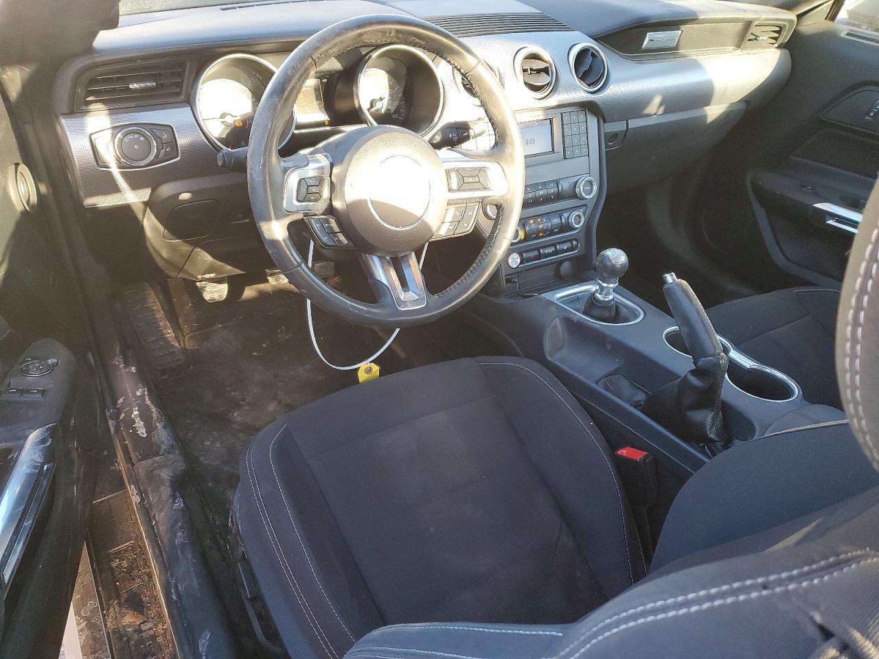 2021 Ford Mustang Gt - zdjęcie 8