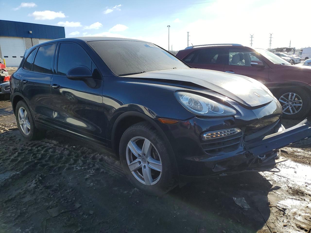 2013 Porsche Cayenne - zdjęcie 4