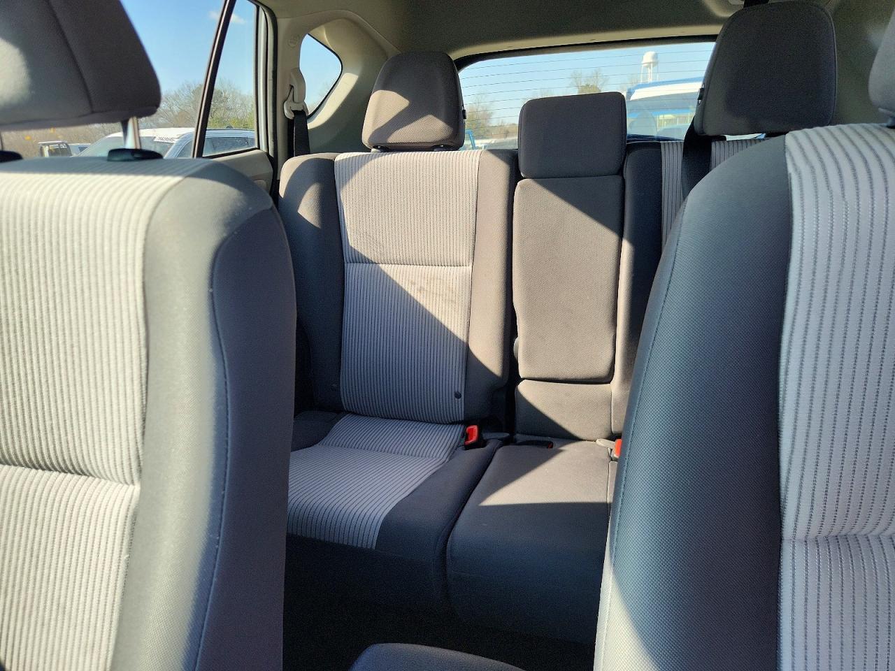 2013 Toyota Rav4 Le - zdjęcie 10