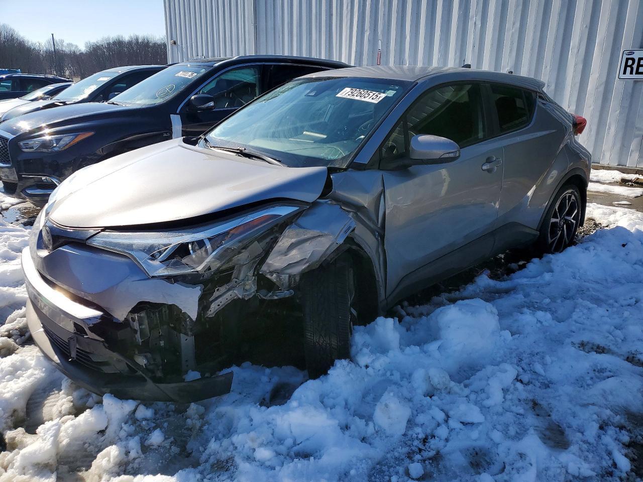 2018 Toyota C-Hr Xle Premium - zdjęcie główne