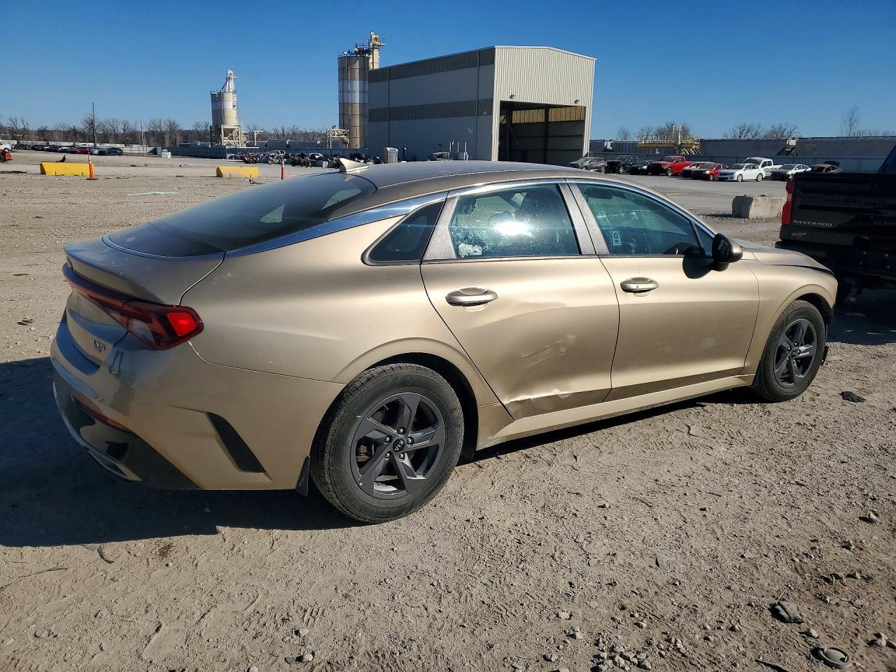 2021 Kia K5 Lxs - zdjęcie 3