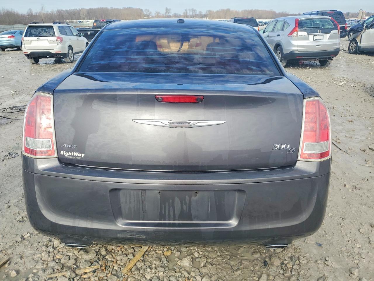 2014 Chrysler 300 S - zdjęcie 6