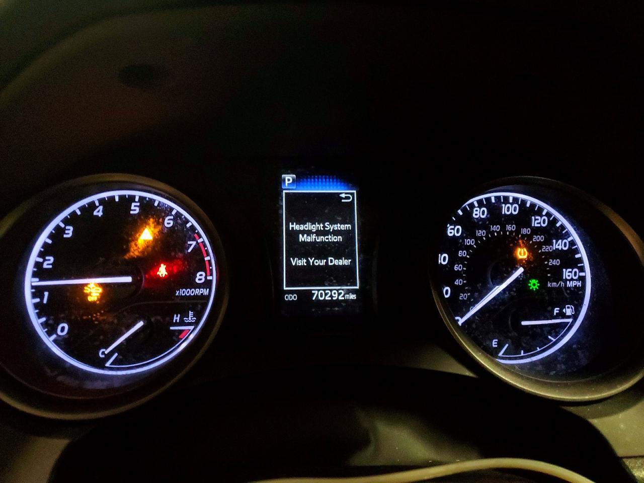 2023 Toyota Camry Se - zdjęcie 9