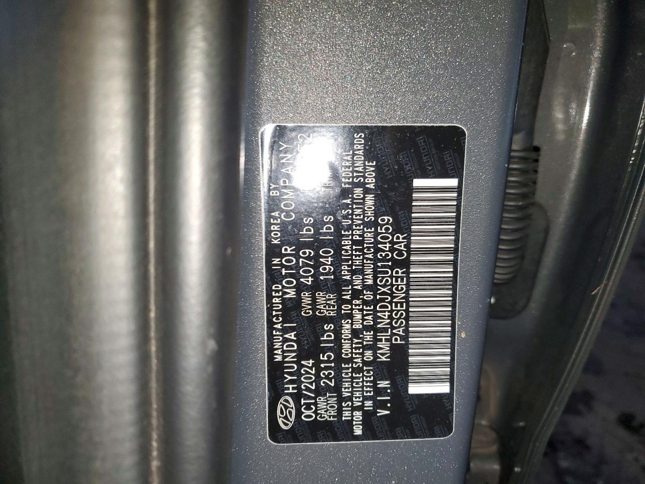 2025 Hyundai Elantra Limited - zdjęcie 13