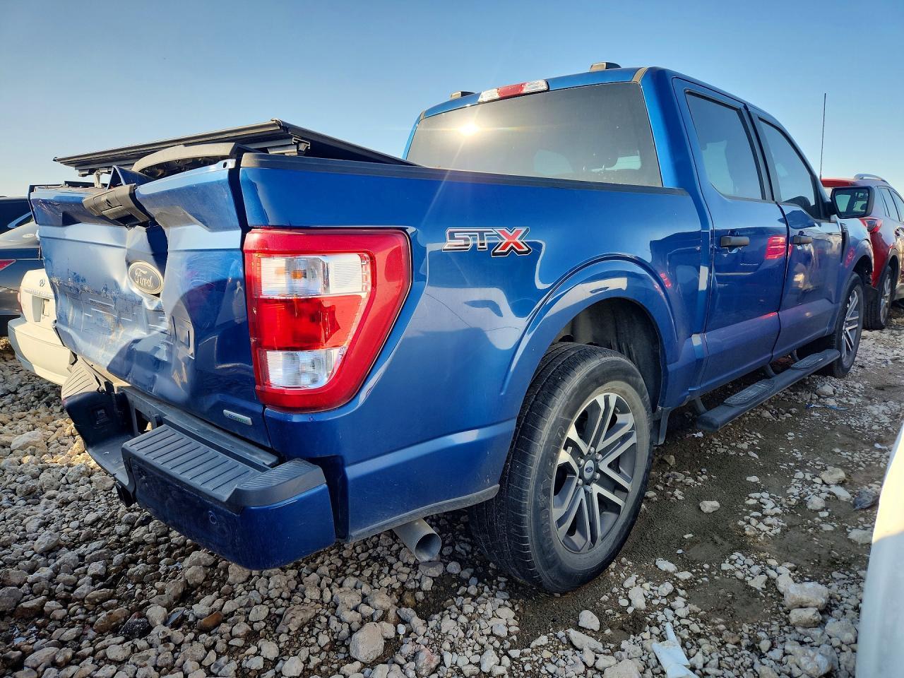 2023 Ford F150 Supercrew - zdjęcie 3