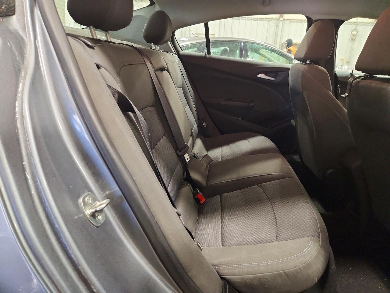 2019 Chevrolet Cruze Lt - zdjęcie 10