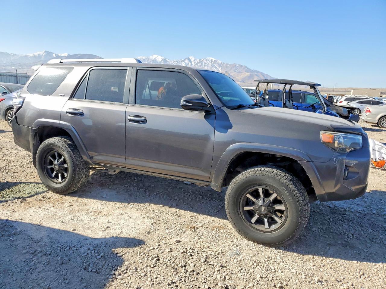 2016 Toyota 4Runner Sr5/Sr5 Premium - zdjęcie 4