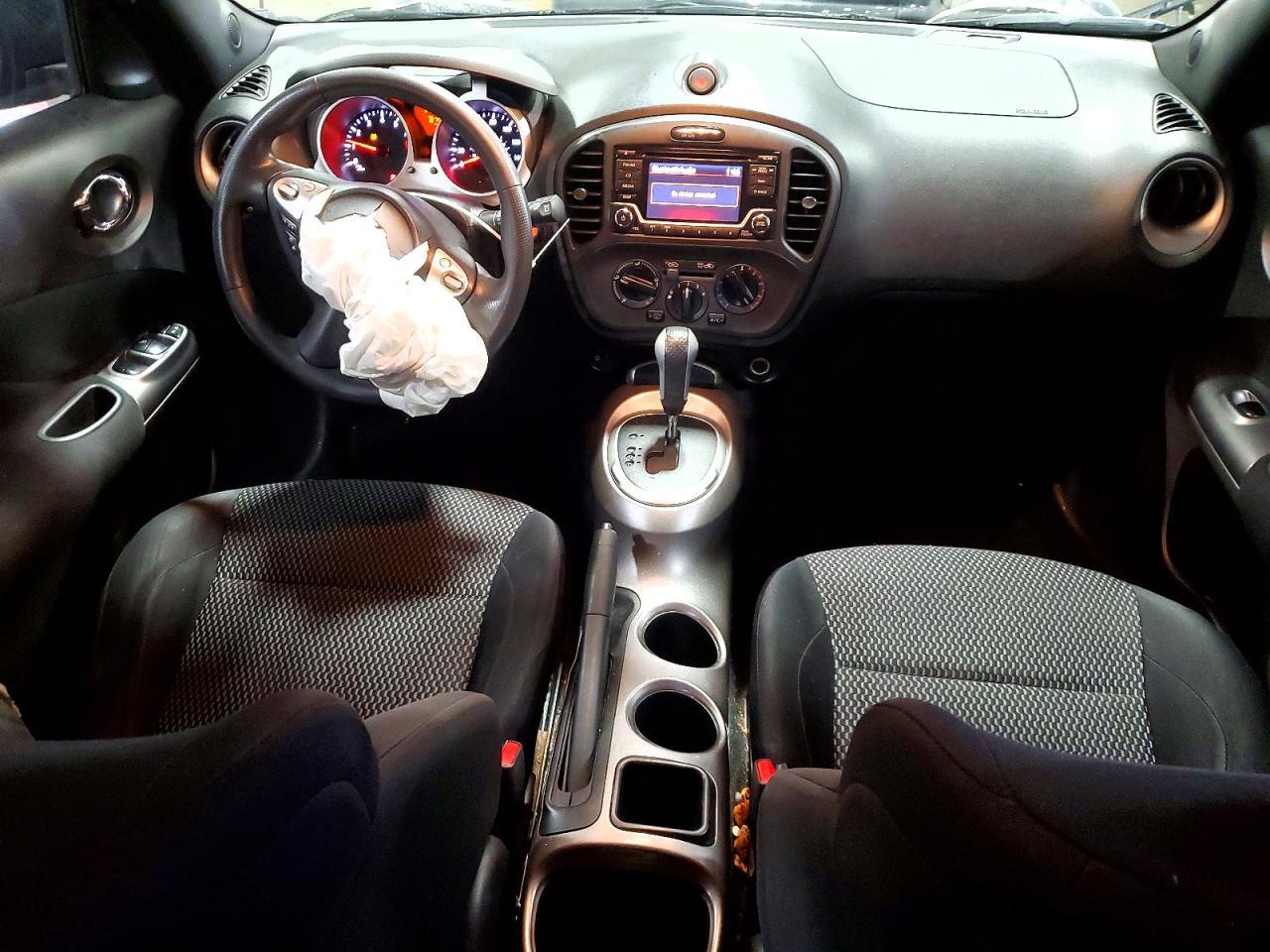 2016 Nissan Juke S - zdjęcie 8