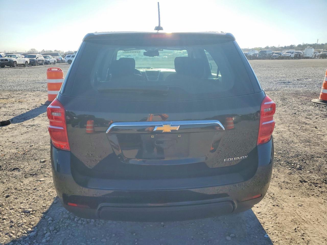 2023 Chevrolet Equinox Ls - zdjęcie 6